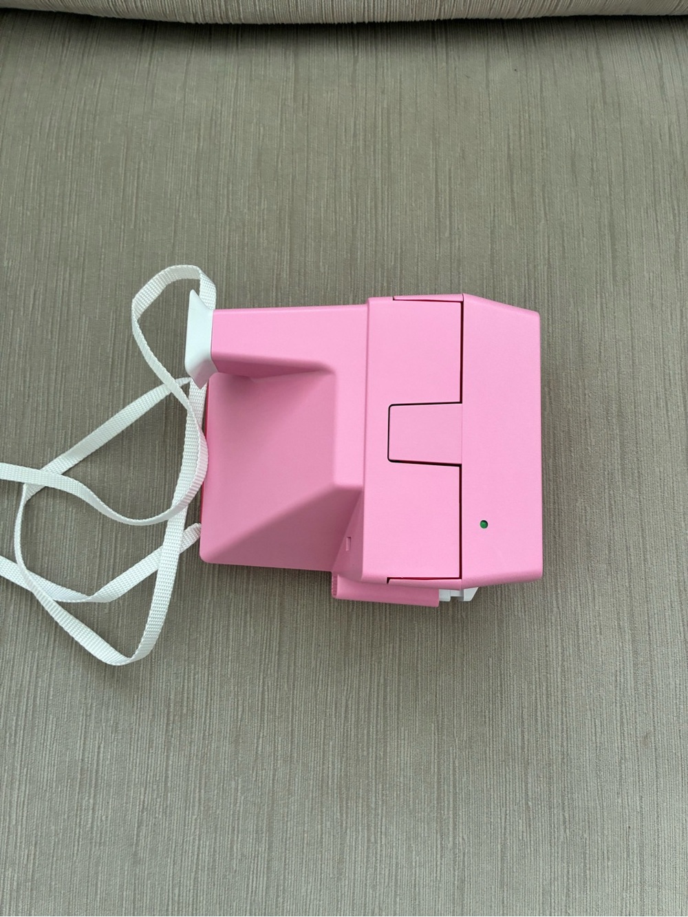 Polaroid Hello Kitty Instant Camera - bright pink and light pink - Picture 2 of 7